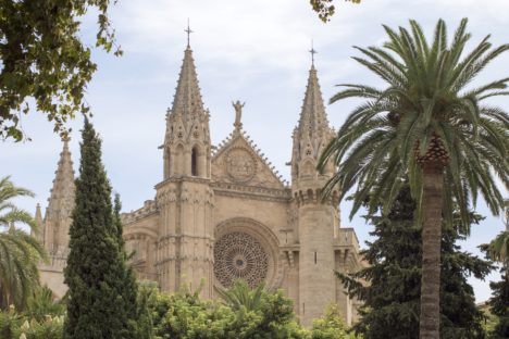 Explore Family Friendly Majorca